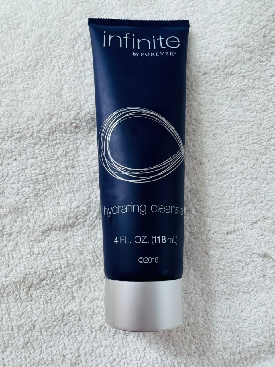 Infinite by Forever� Hydrating Cleanser